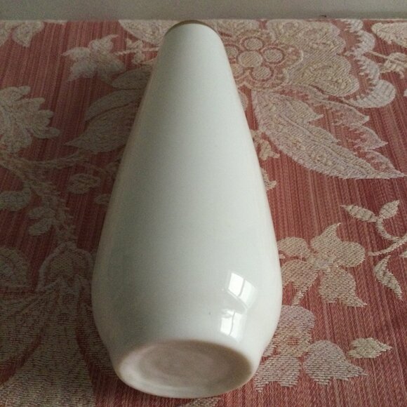 Hand painted vase 8" tall floral gold rim home indoor decor - Picture 5 of 6